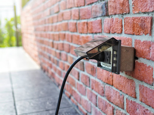How to Protect Outdoor Outlets From Rain